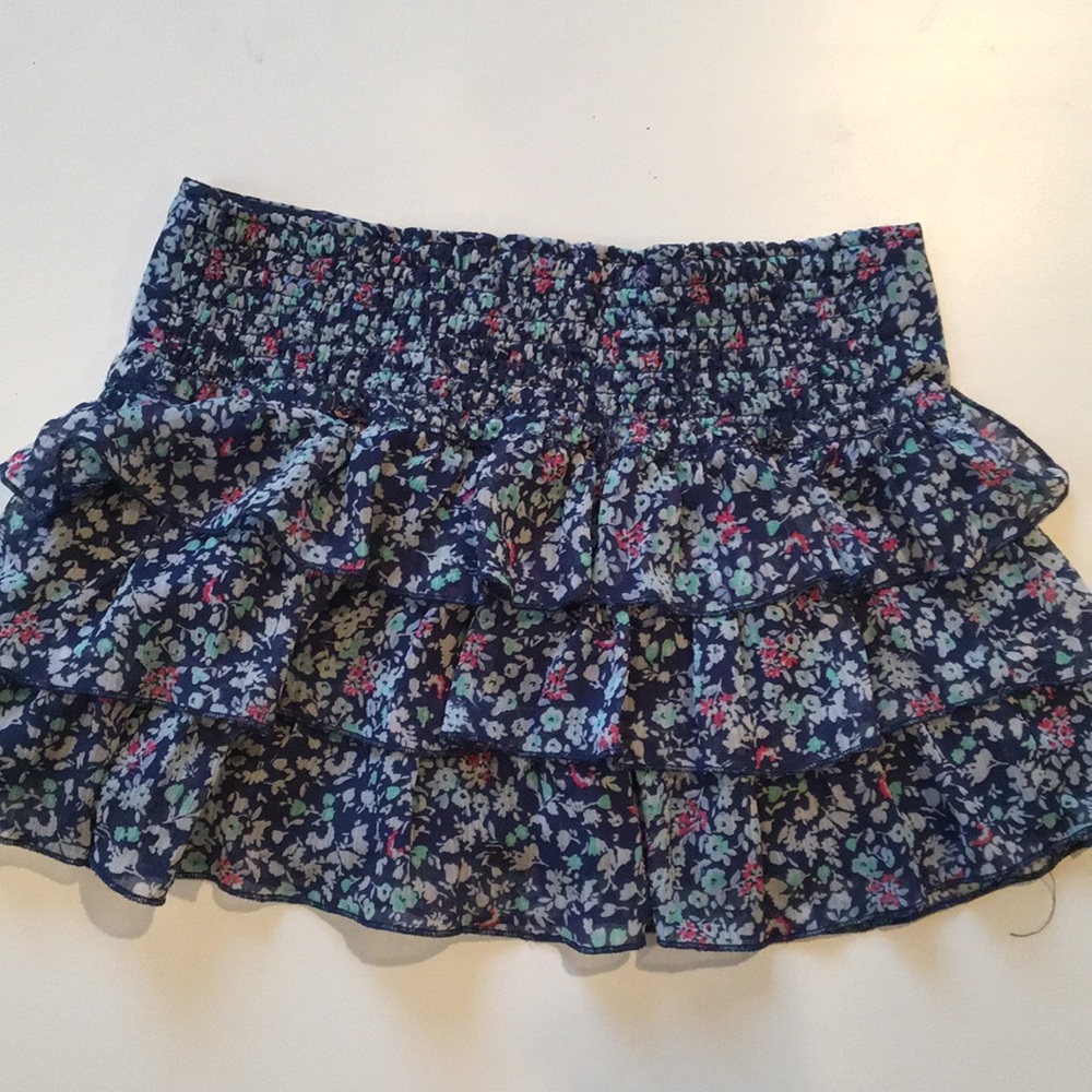 Floral Abercrombie mini skirt